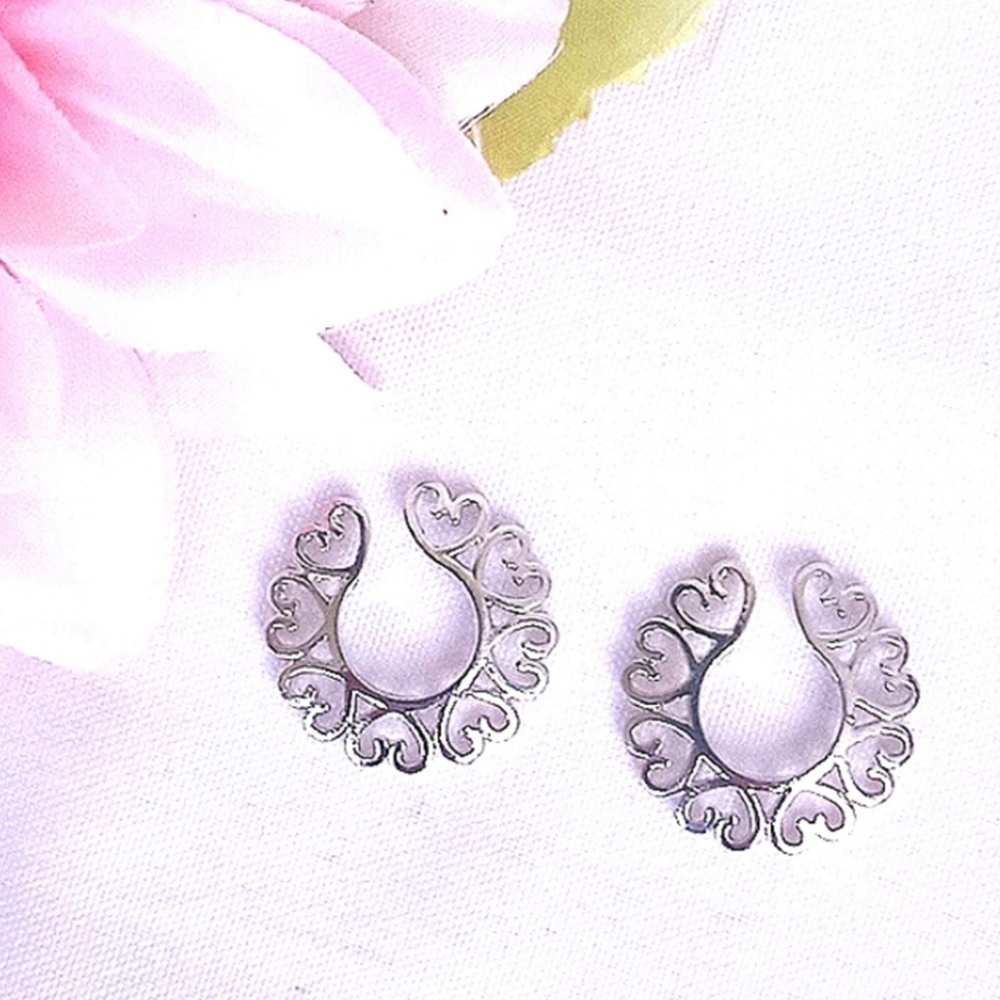 Faux Pierced Nipple Ring